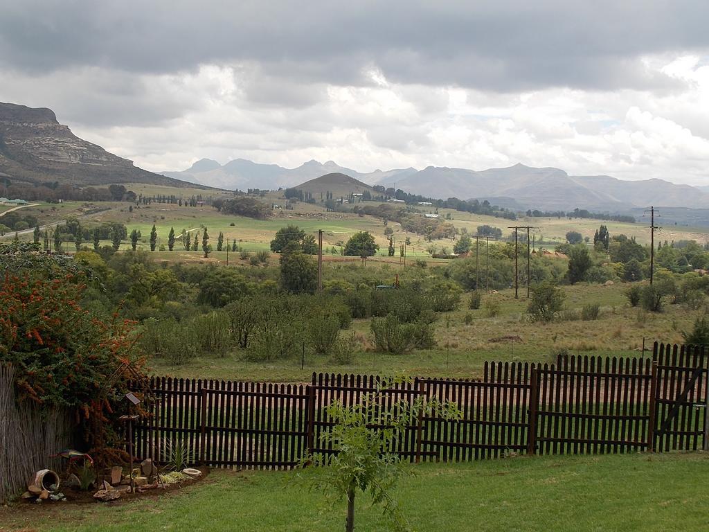 Mystic Mountain Guest House Clarens Bagian luar foto