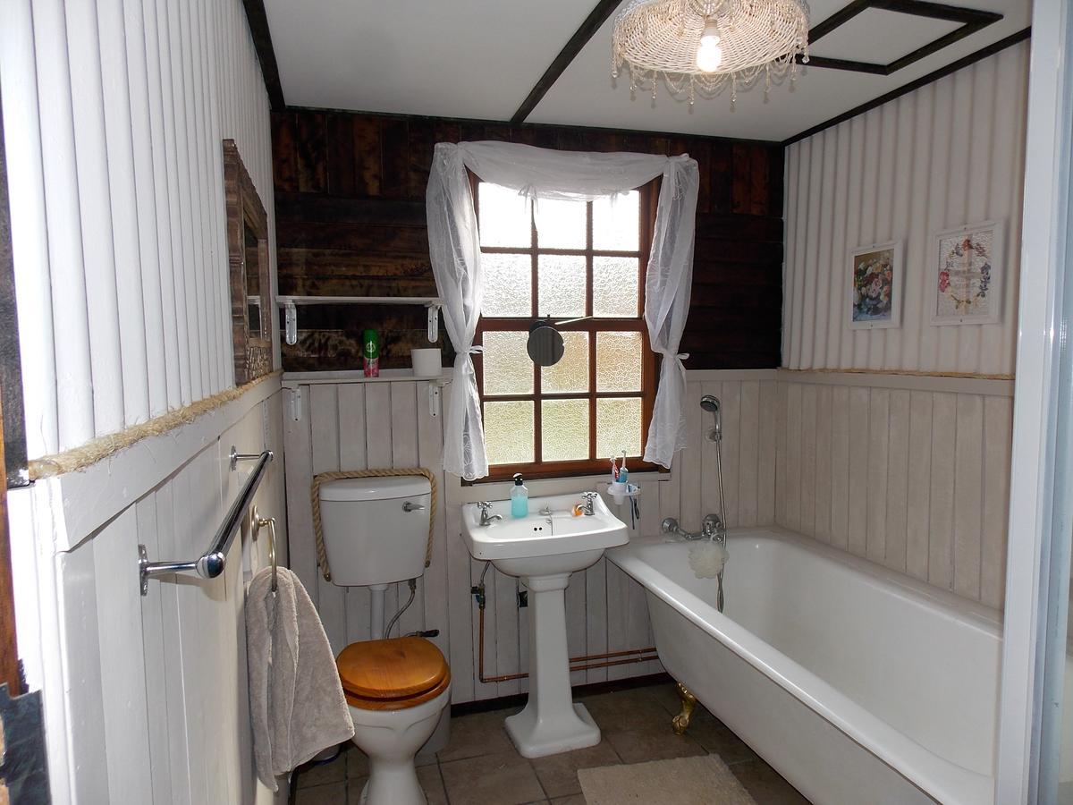 Mystic Mountain Guest House Clarens Bagian luar foto